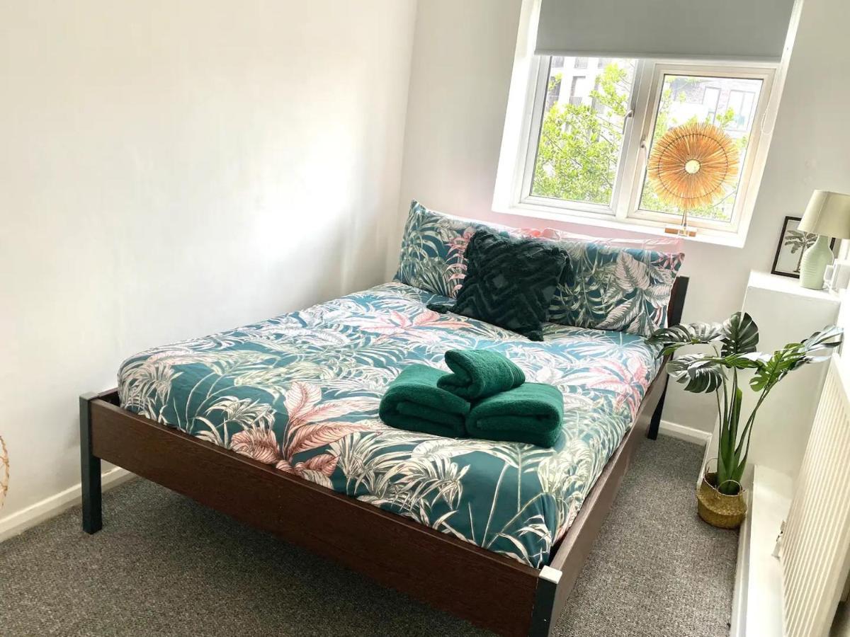 Charming Flats With Fast Wifi On The Famous Abbey Road Lägenhet London Exteriör bild