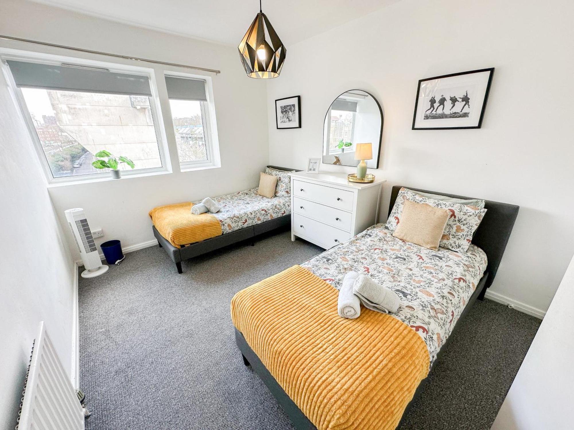 Charming Flats With Fast Wifi On The Famous Abbey Road Lägenhet London Exteriör bild